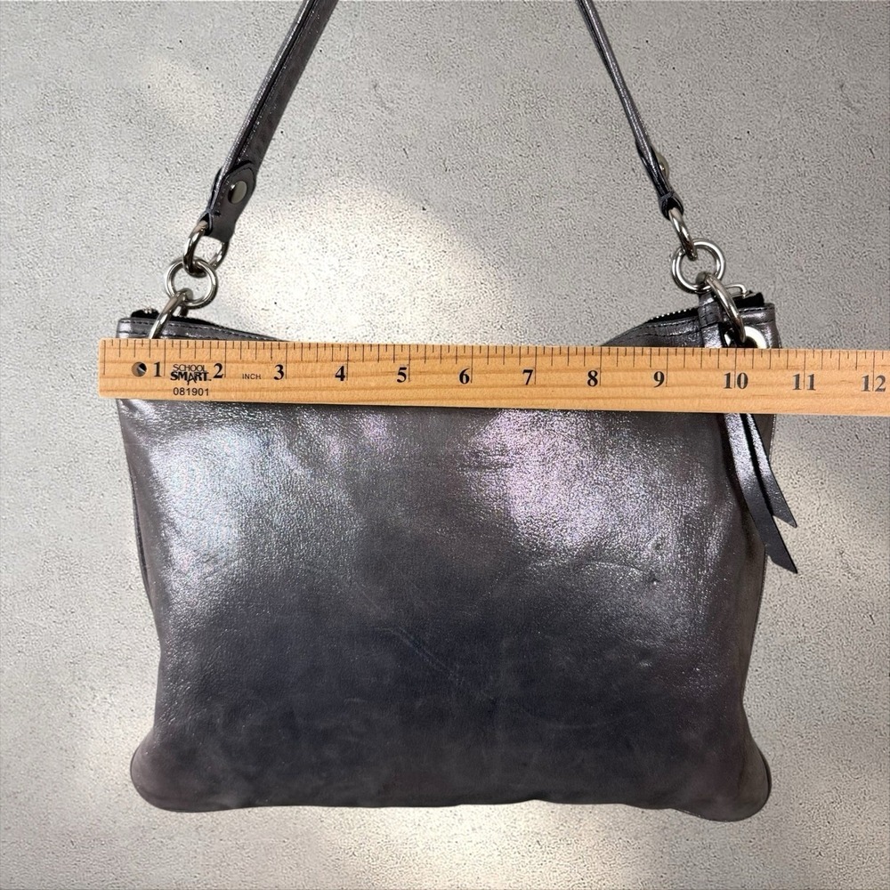 Coach Poppy Metallic Silver Leather Shoulder Bag Purse Logo Vtg Y2K - Picture 8 of 8